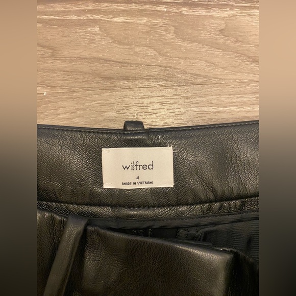 Black Aritzia Shirley Pant Size 4 - Picture 4 of 5